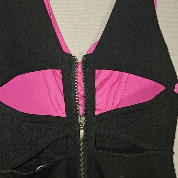 BEBE Mini Dress Womens Small Black And Pink With Sexy Cutout Back Straps. Zip Up - Picture 9 of 12
